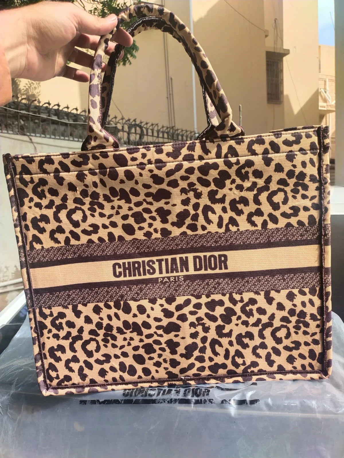 BOOK TOTE BAG - LEOPARD