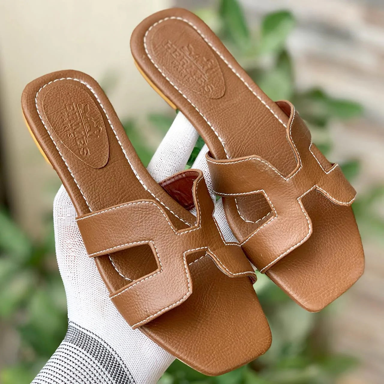 HERMES PARIS SANDALS - BROWN