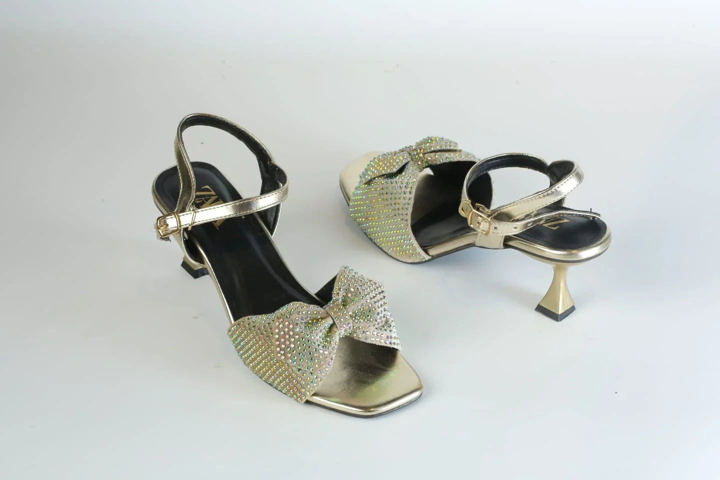 ZARA BOW FANCY SANDALS - GOLDEN