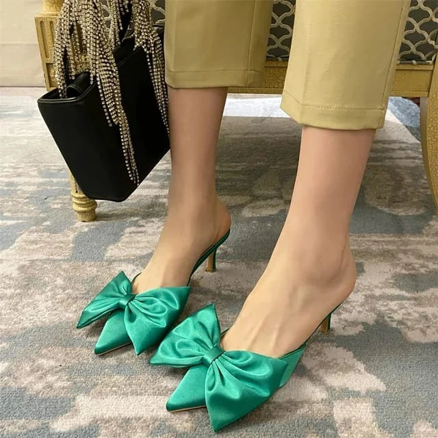 WOMEN'S POINTED KITTEN HEELS - GREEN