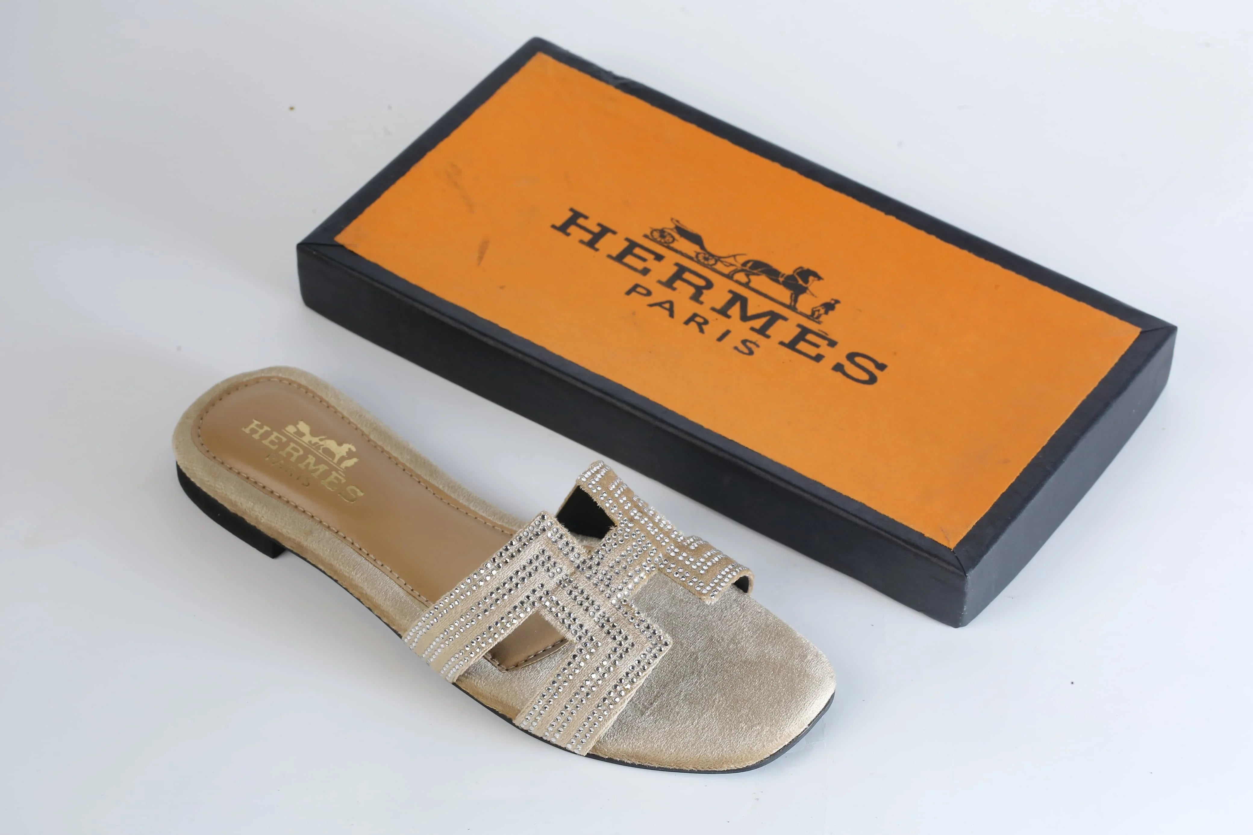 HERMES ORAN SANDAL - GOLDEN